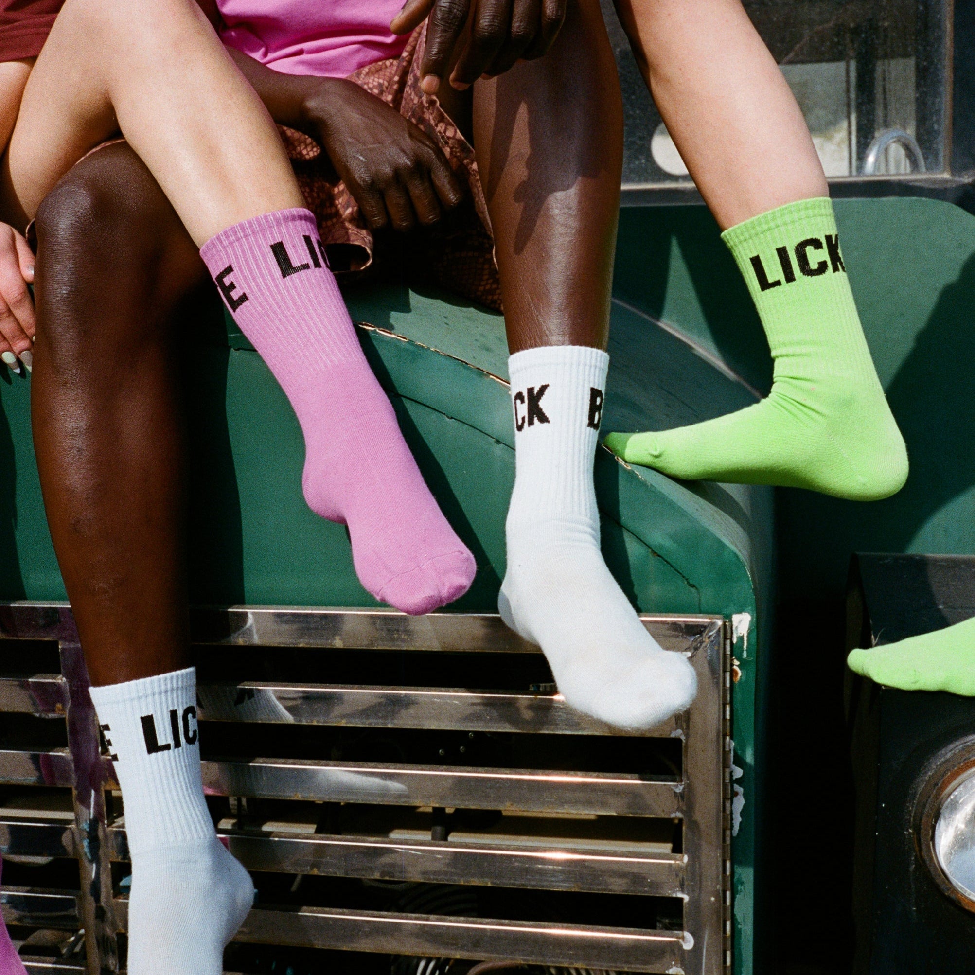 LICK BITE SOCKS GOLDA